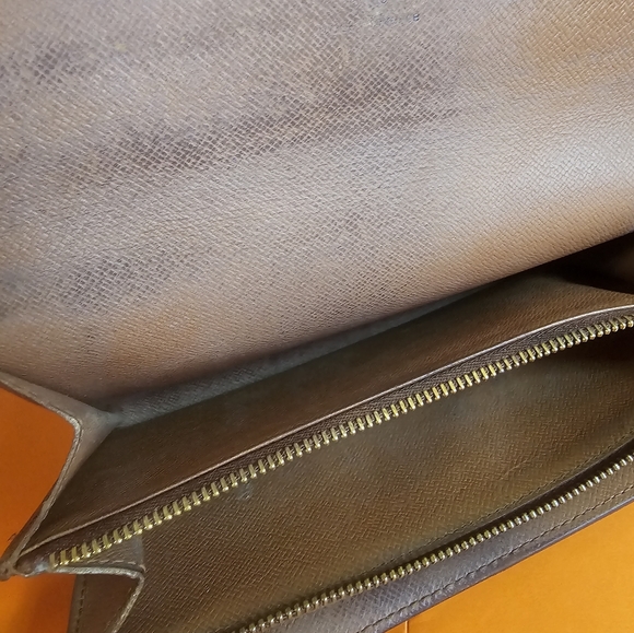 Louis Vuitton VINTAGE Sarah Wallet monogram canvas snap close inside zip - Picture 3 of 15